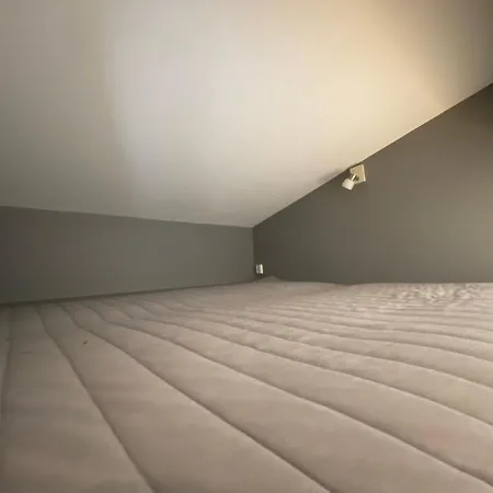 Daire Solendet, I Brekken Ved